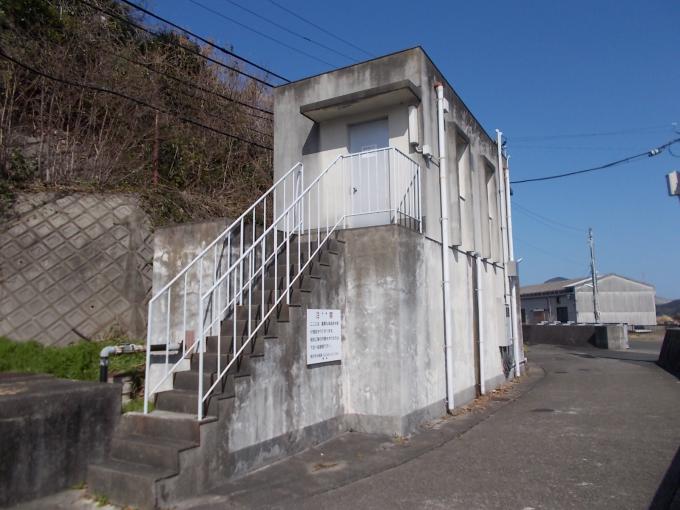 坂手島加圧ポンプ棟の画像