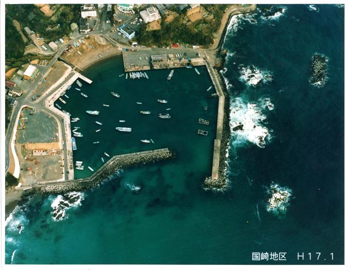 国崎漁港の俯瞰写真