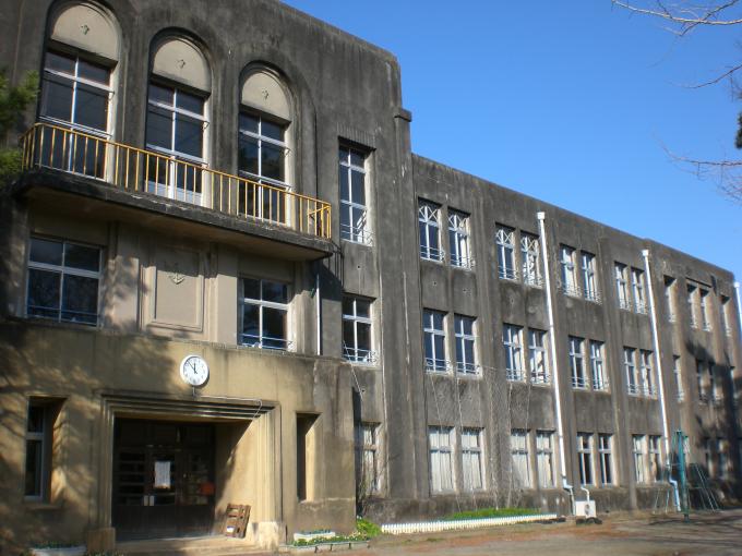 登録有形文化財旧鳥羽小学校校舎外観の拡大画像
