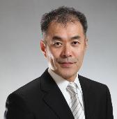 第7代市長、中村欣一郎氏の肖像写真
